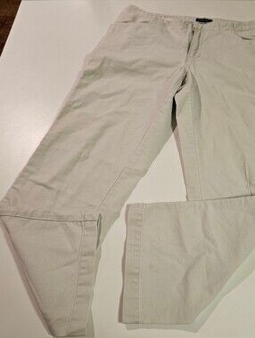 Junior Girls American Eagle Size 6 Capri Pants